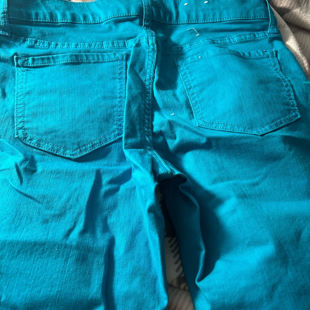 Blue Pants - Picture 5 of 5